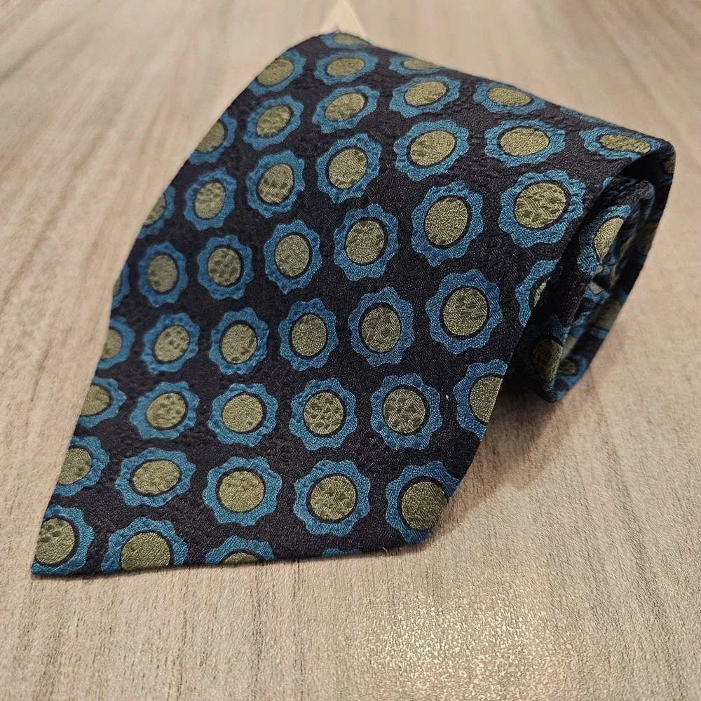 Giorgio Armani VTG Blue Tie Designer Pure Silk Cravatte Mens Necktie NEW Italy